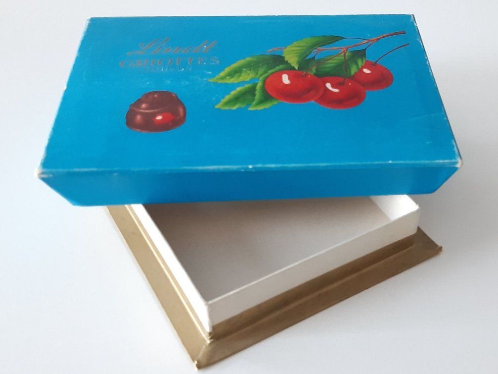 Dosen: Verpackung Lindt Griottes - Boîte Lindt Griottes – Gebraucht aus Savagnier von Marderuth 1