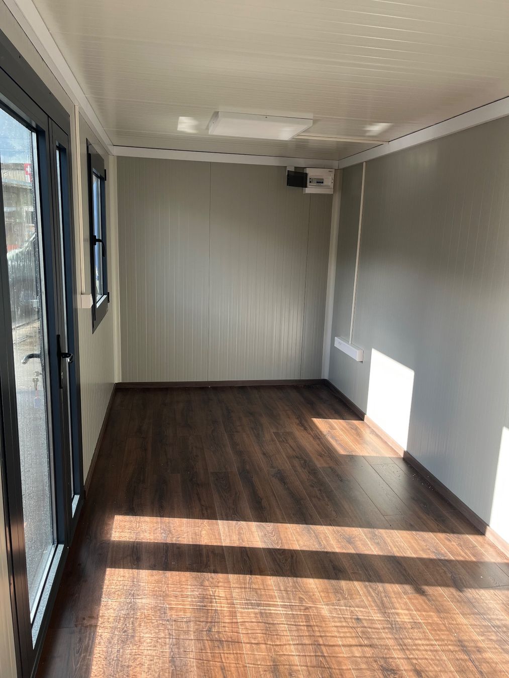 Contenitori edile: Hofladen / Büro- / Baucontainer 4.2 m – Nuovo (secondo la descrizione) da Oftringen venduto da Britta 4