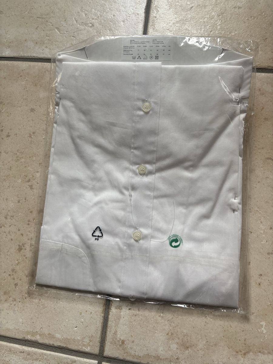 Camicie: Kurzarmhemd weiss – Nuovo e nell'imballaggio originale da Ricketwil venduto da Lady_of_Glenmore 1