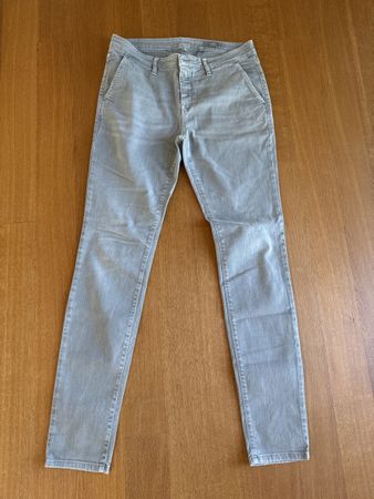Closed Damen Hose, Gr. 31, hellgrau/leicht grünlich