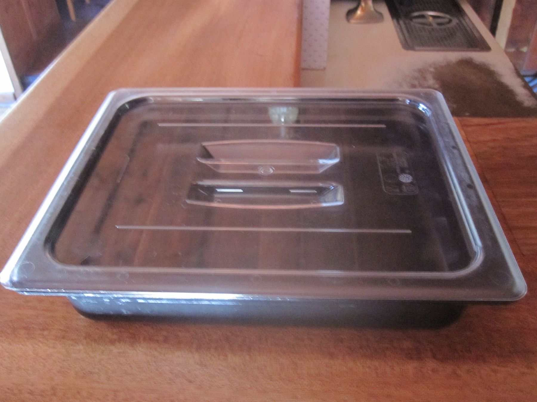 Cucine complete: Bacs GN 1/2 avec couvercle – Usato da Ravoire venduto da feylet 2