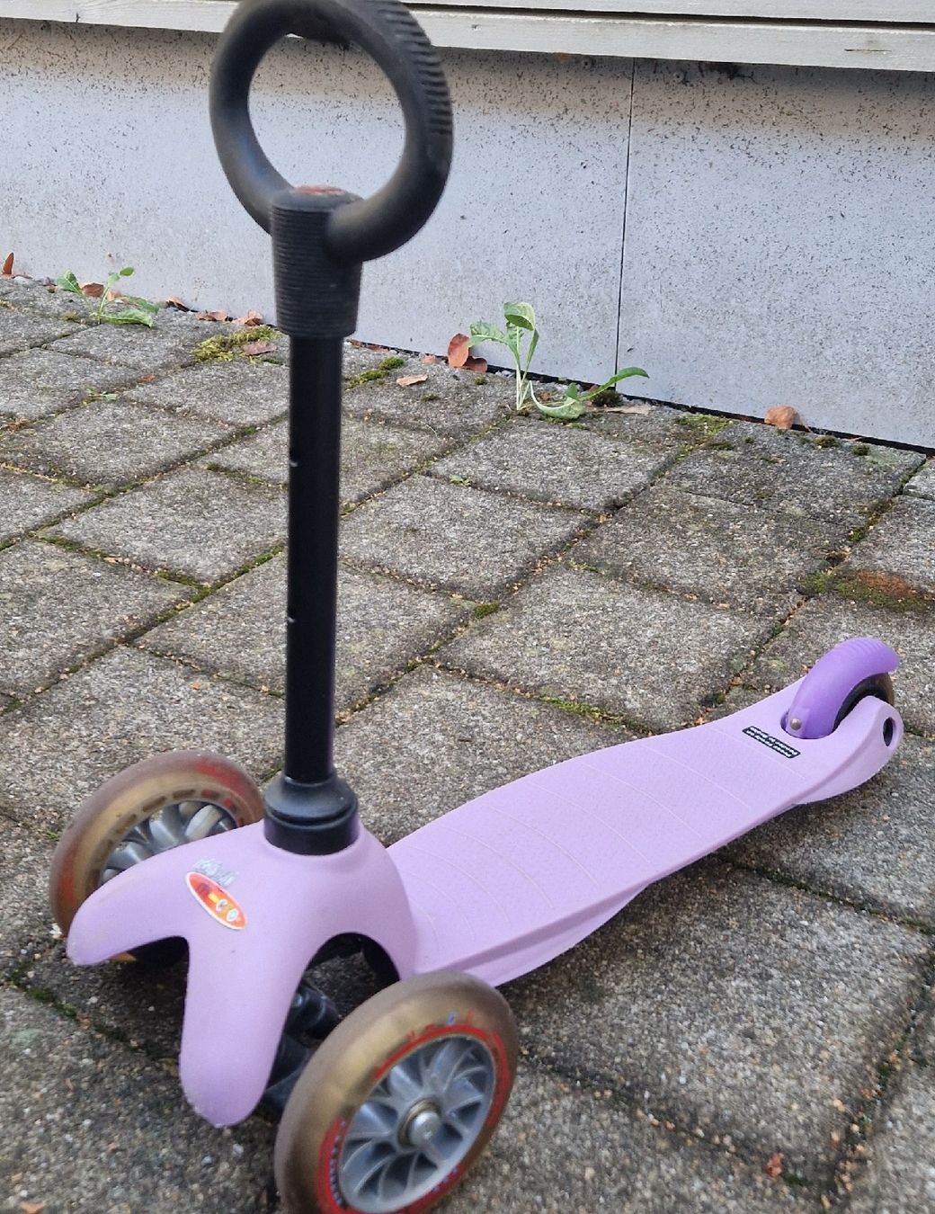 Micro Kickboard: Mini Micro Kinderroller lila 3in1 – Usato da Rafz venduto da lar_262x 1
