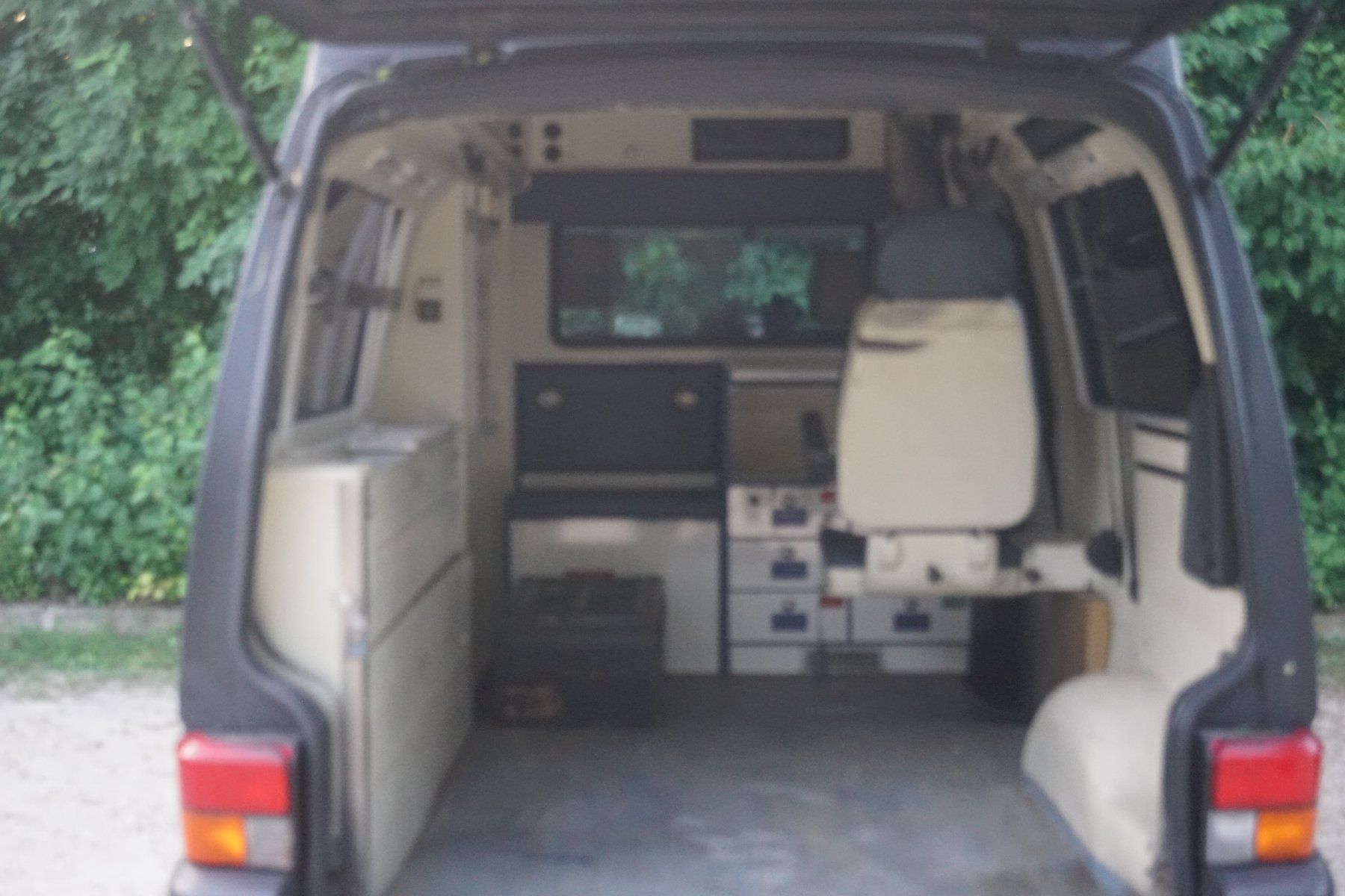 VW Véhicules utilitaires: VW T4 Syncro , Spezialangebot! – D'occasion à Safnern par Wasserfaen 5