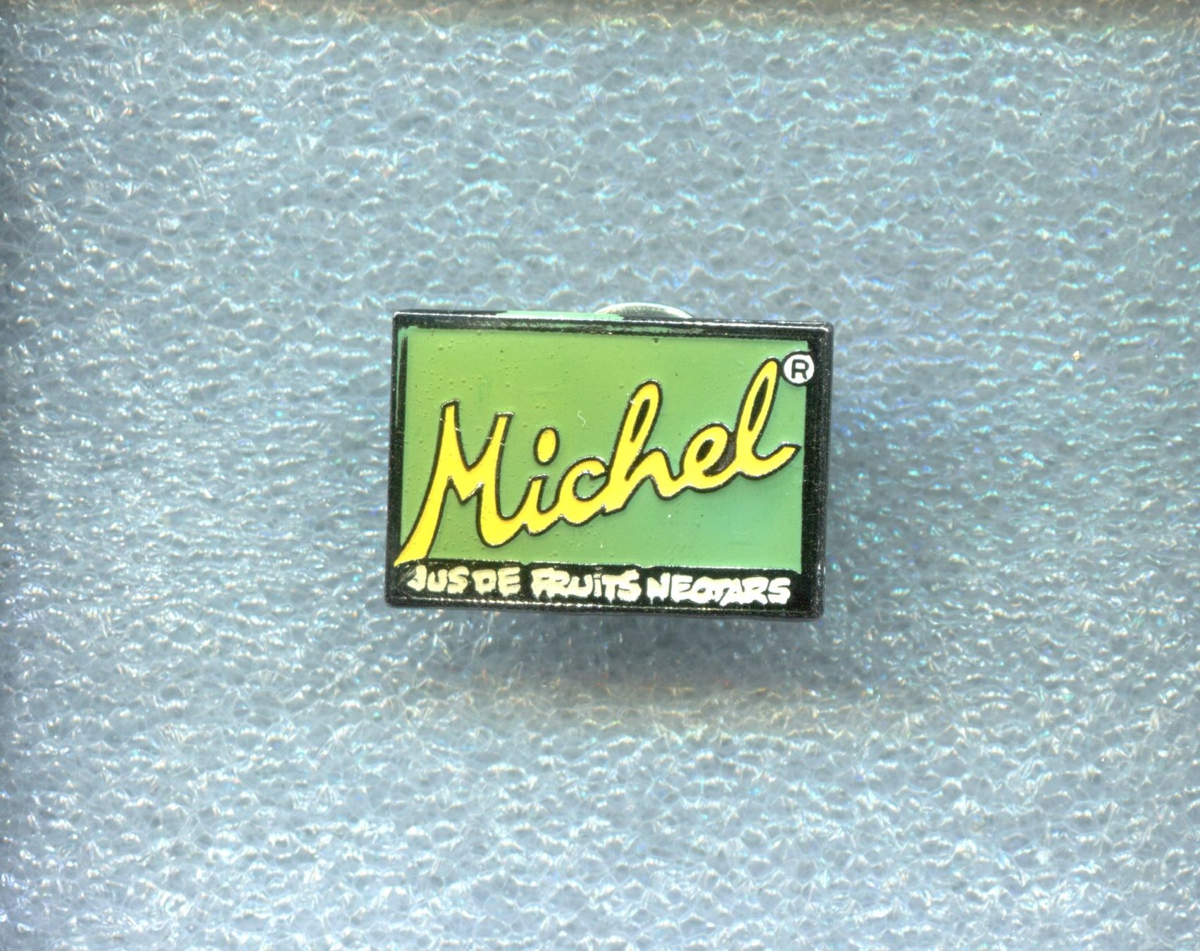 Placchette & Badge: Michel  Fruchtsaft – Usato da Winterthur venduto da Sammleroase