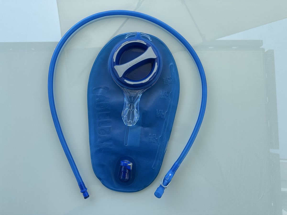 Camelbak Zaini: Poche à eau - Camelbak Crux 2L – Nuovo (secondo la descrizione) da Promasens venduto da Toblerone83 1