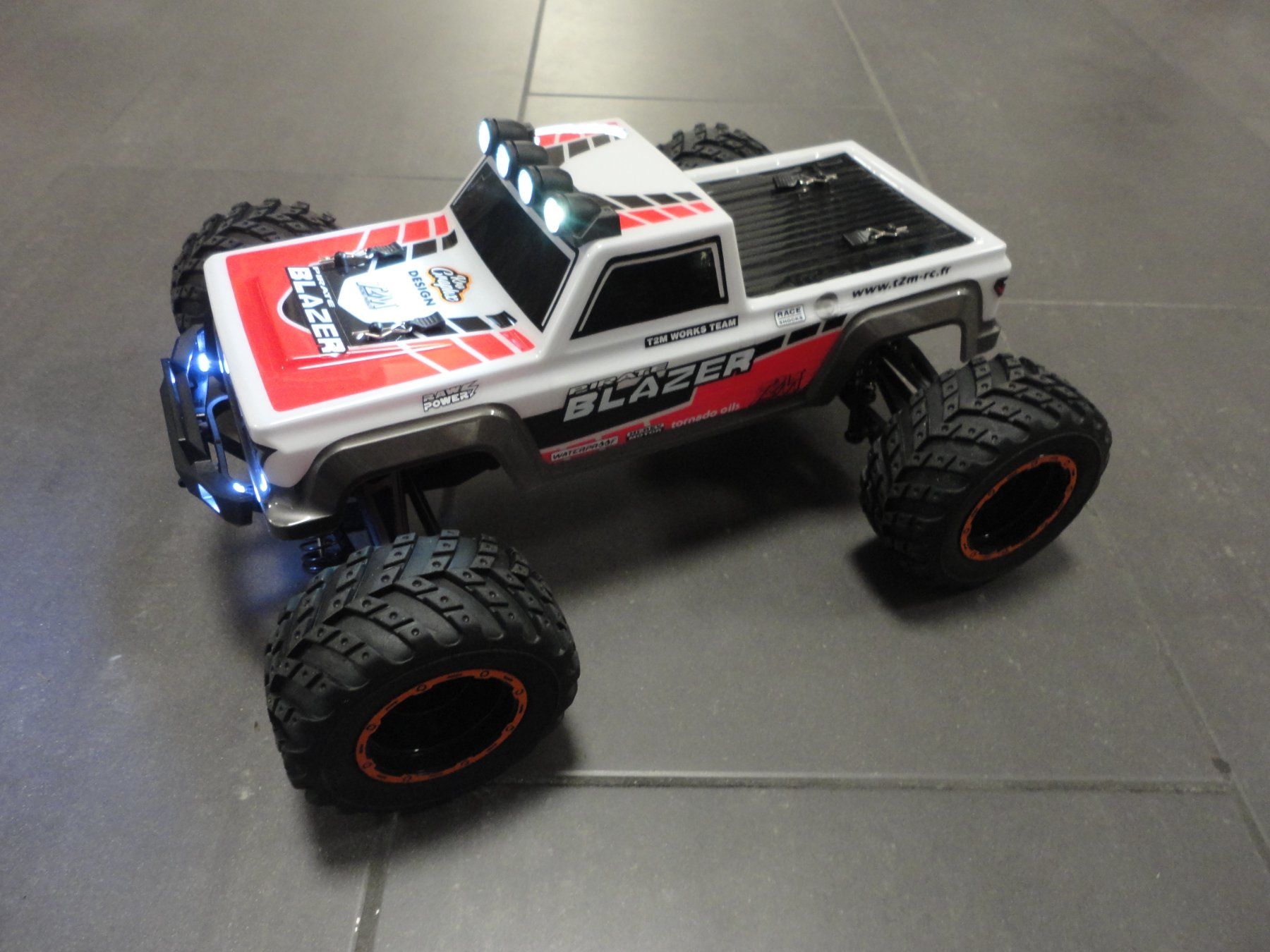 Modellismo RC: 4WD Pic Up Komplettset NEU – Nuovo e nell'imballaggio originale da Horgen venduto da RcModell 1