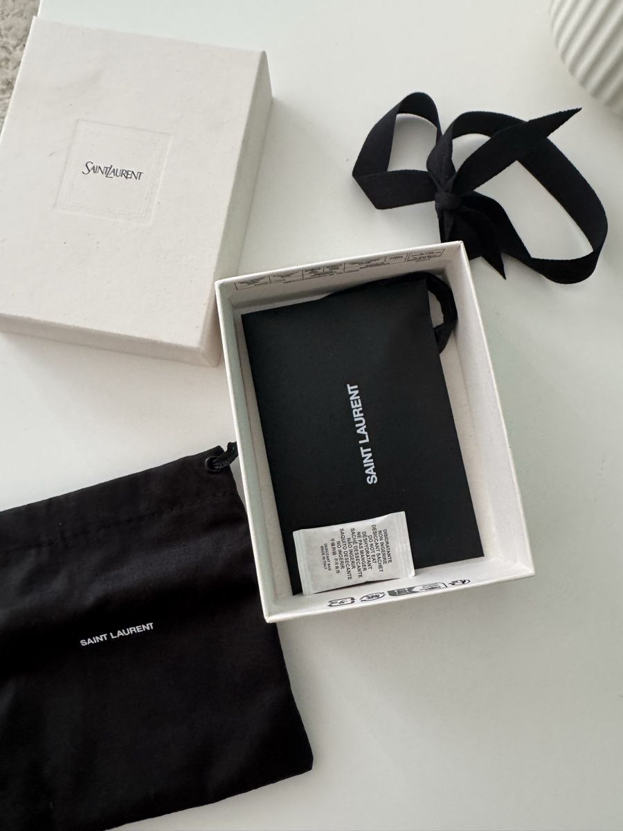Saint Laurent Bracciali & Braccialetti: Authentic Bracelet YSL black leather – Nuovo e nell'imballaggio originale da Thônex venduto da Mariamarte 6