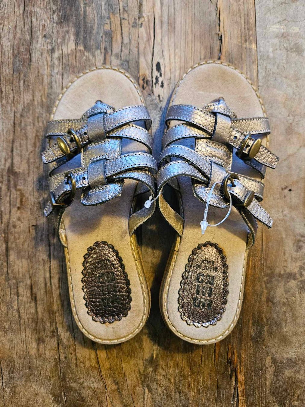 Momino Schuhe für Mädchen: Momino Sandalen 30 – Neu (gemäss Beschreibung) aus Luzern von schuhparadies159