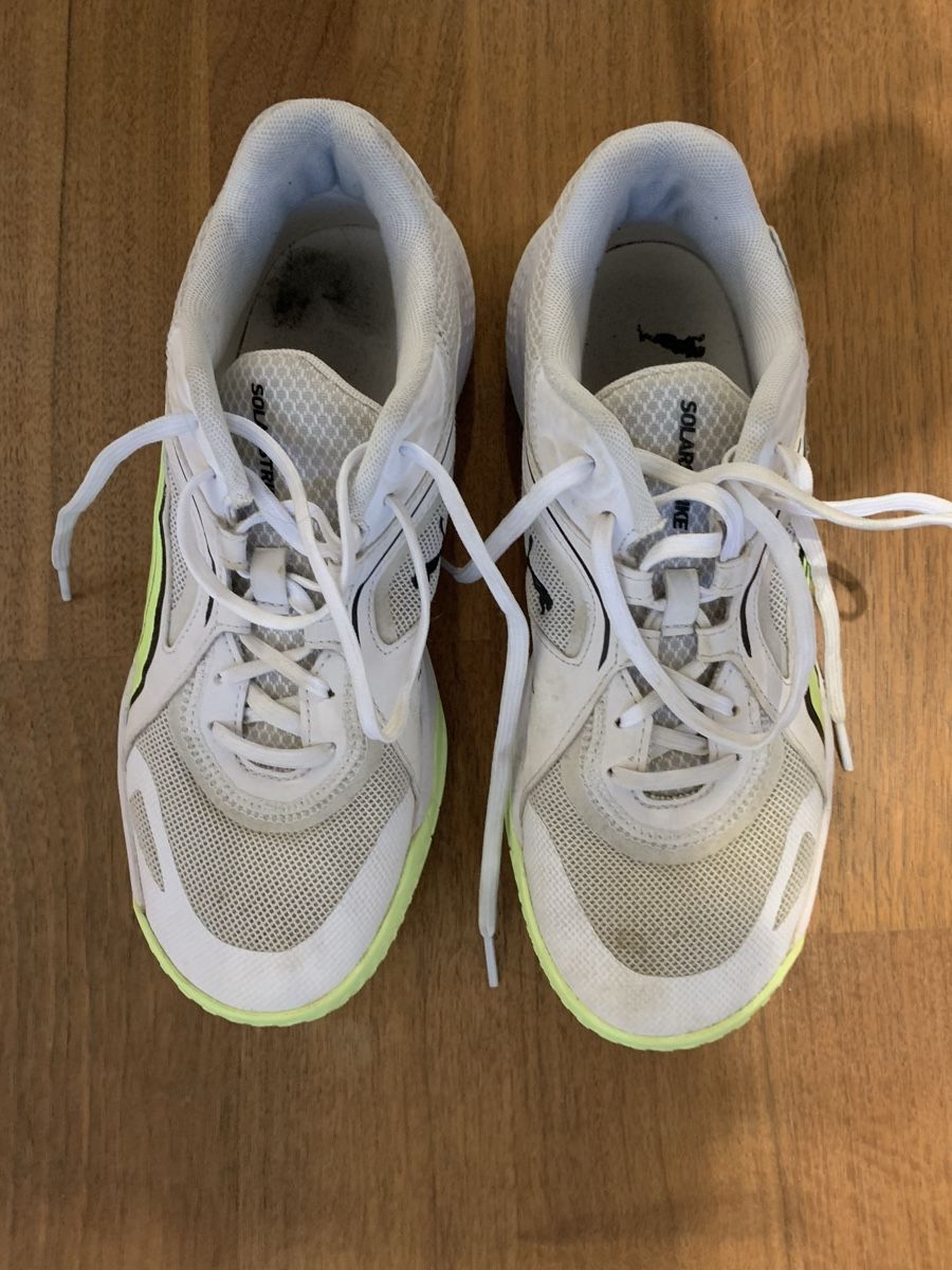 Puma Herrenschuhe: Hallenturnsche Puma Solarstrike, Grösse 40 – Gebraucht aus Aarwangen von ChristineHoKa