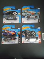 4 Hot Wheels Modellautos Ford und Shelby
