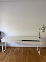Schreibtisch weiss mit Schublade guter Zustand</div>