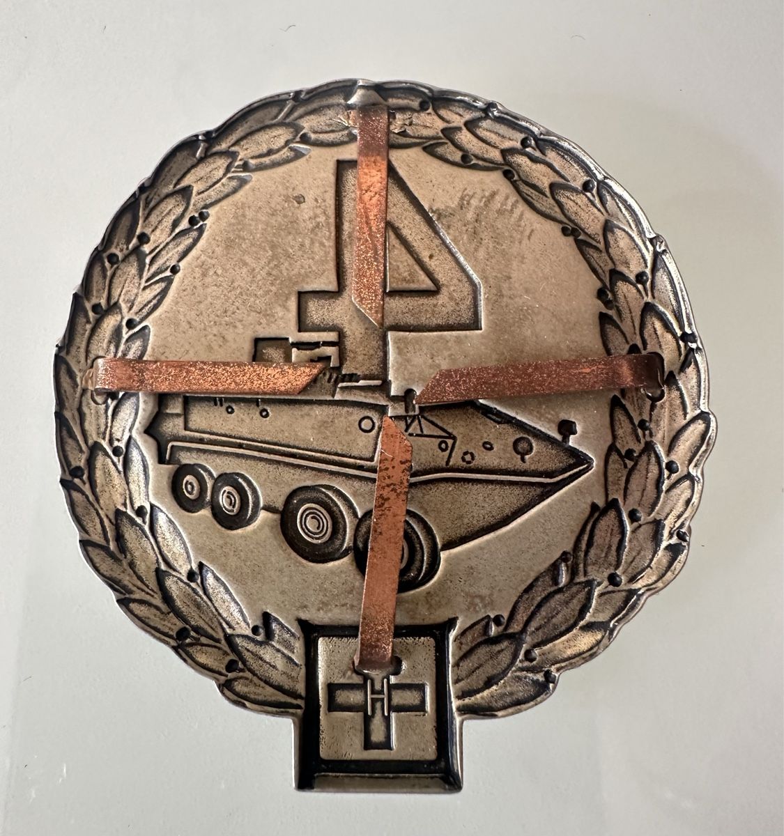 Schweizer Armee Plaketten & Abzeichen: Beret Emblem Panzerbrigade 4 Schweizer Militär Armee – Gebraucht aus Sursee von Betlaze 1