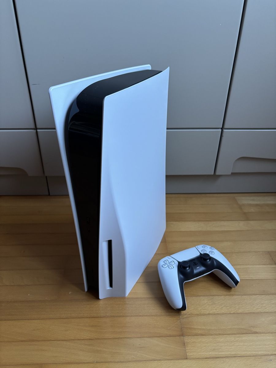 Sony Console: PS5 Disc Edition Horizon Forbidden West Bundle + Judgment – Usato da Jonen venduto da CouplingConstant 5
