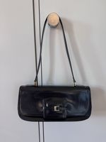 Handtasche Coccinelle schwarz Lackleder Damen Tasche