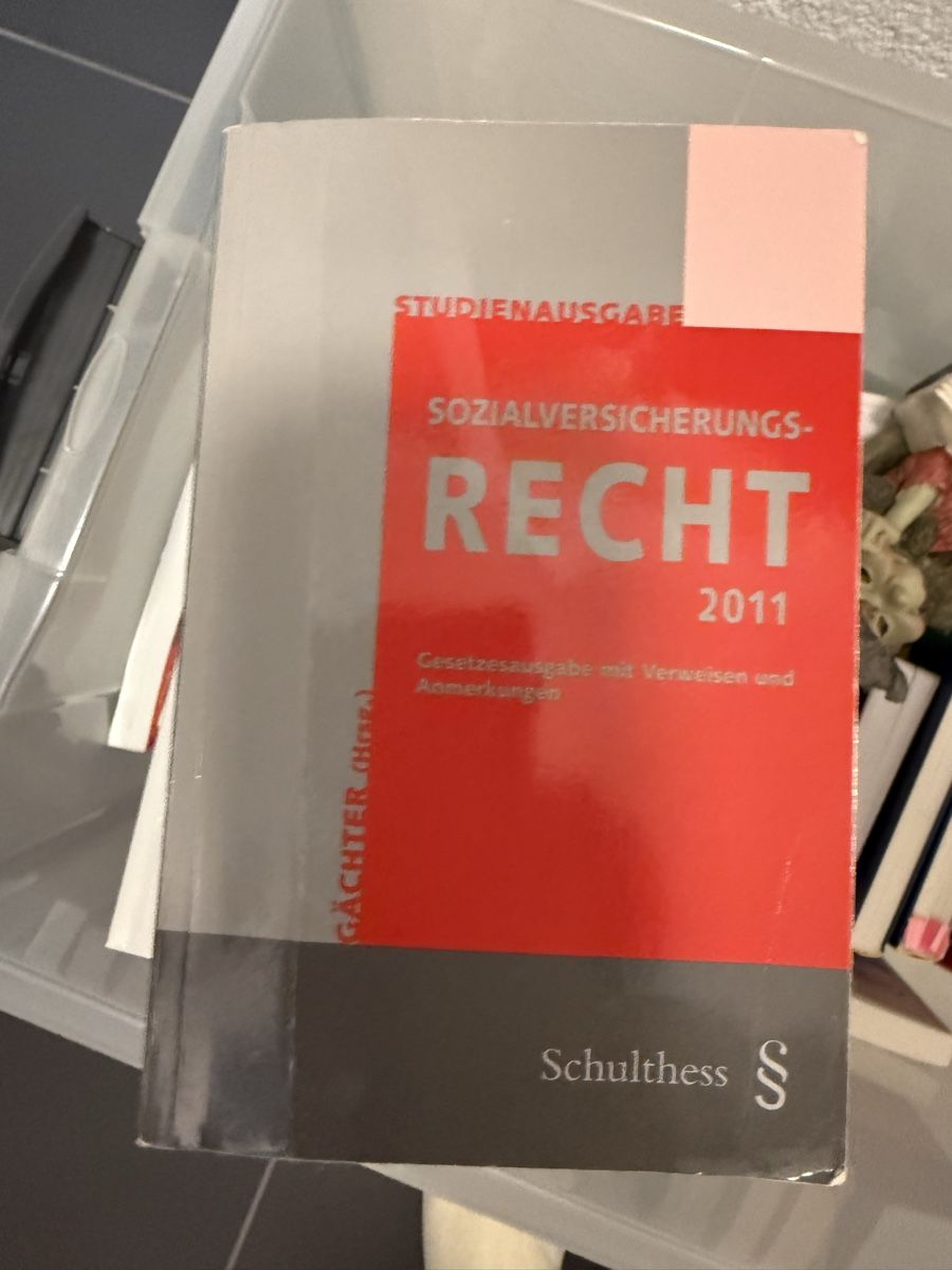 Libri: Sozialversicherungsrecht – Usato da Luzern venduto da bia_v2fl