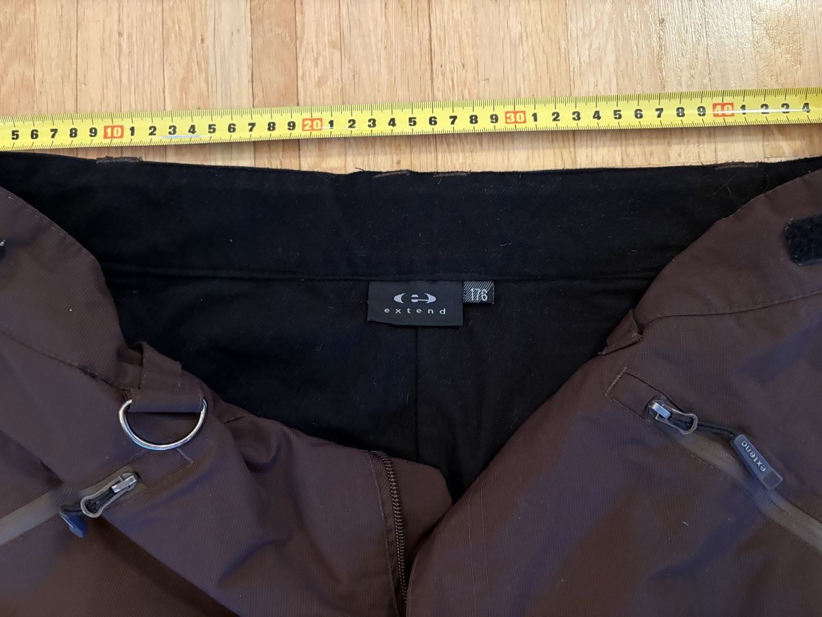 Pantaloni: Extend Ski Snowboard Pants Brown Size 176 – Usato da Nyon venduto da Iamher 7