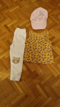 Des habits fille taille 92