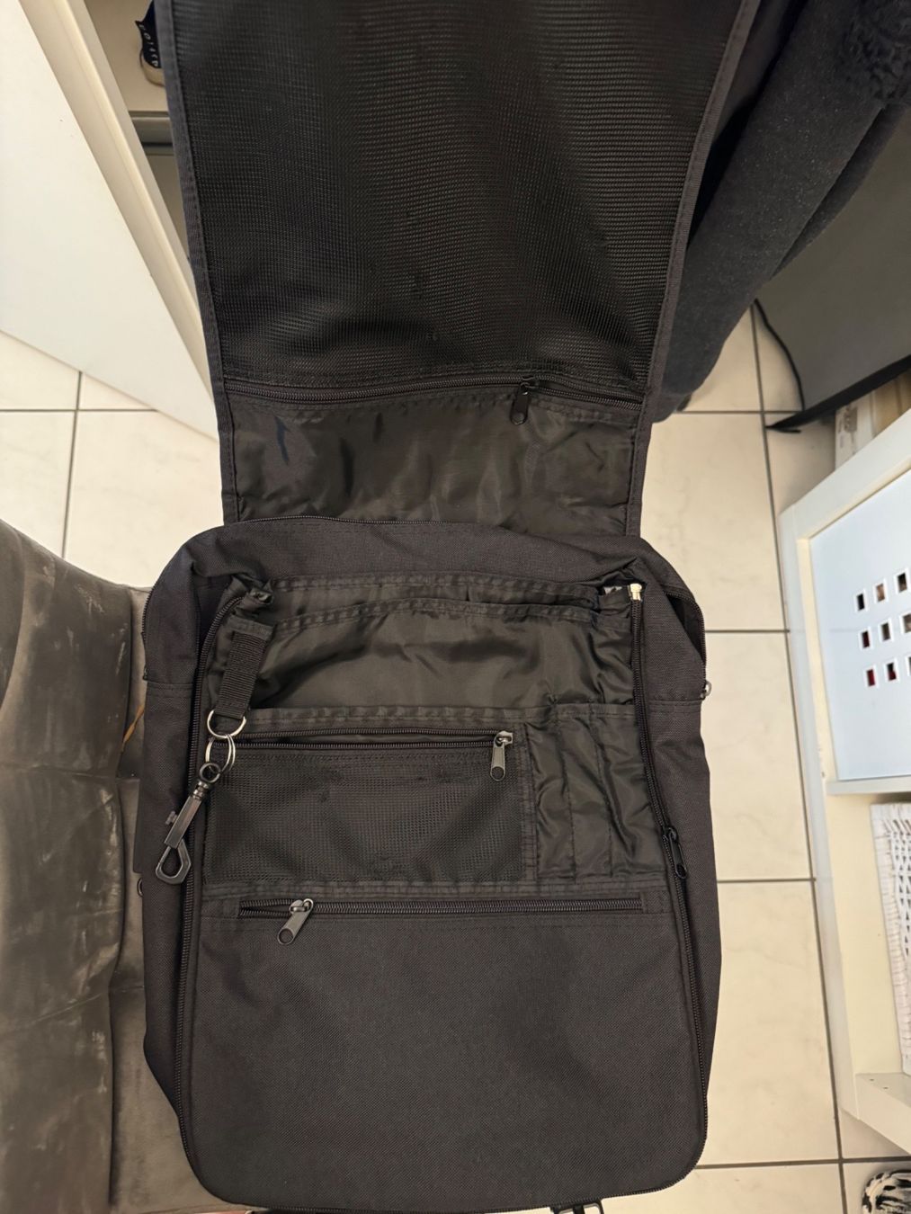 Zaini: Tasche/Rücksack transformer – Usato da Niederglatt ZH venduto da val_p6bt 2