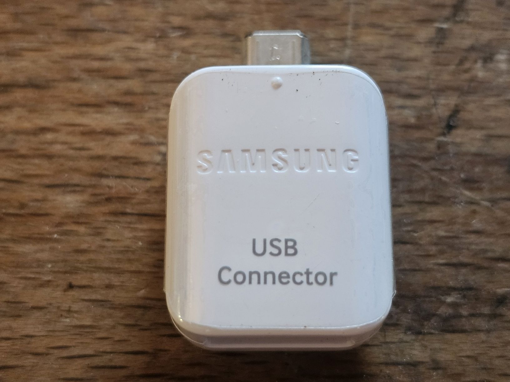 Samsung Unità & Adattatore: NEW Samsung USB Connector – Nuovo (secondo la descrizione) da Monte Carasso venduto da giave 2