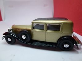 Renault Reinstaller 34 - altes Modell von Solido RM2 in gold