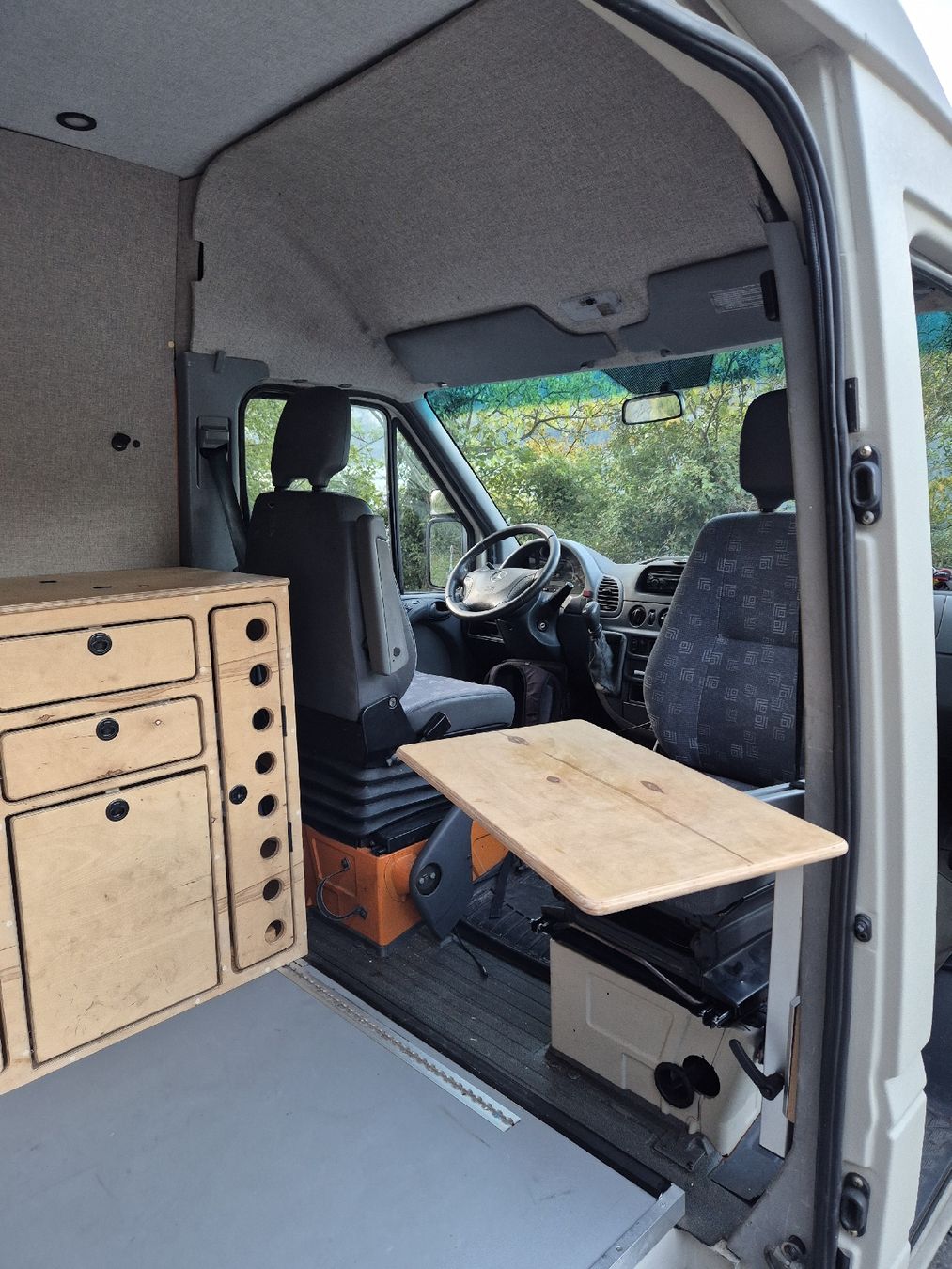 Mercedes-Benz Veicoli da campeggio: Mercedes Sprinter 313 Camper Motorwagen – Usato da Altendorf venduto da fpa_9y76 8