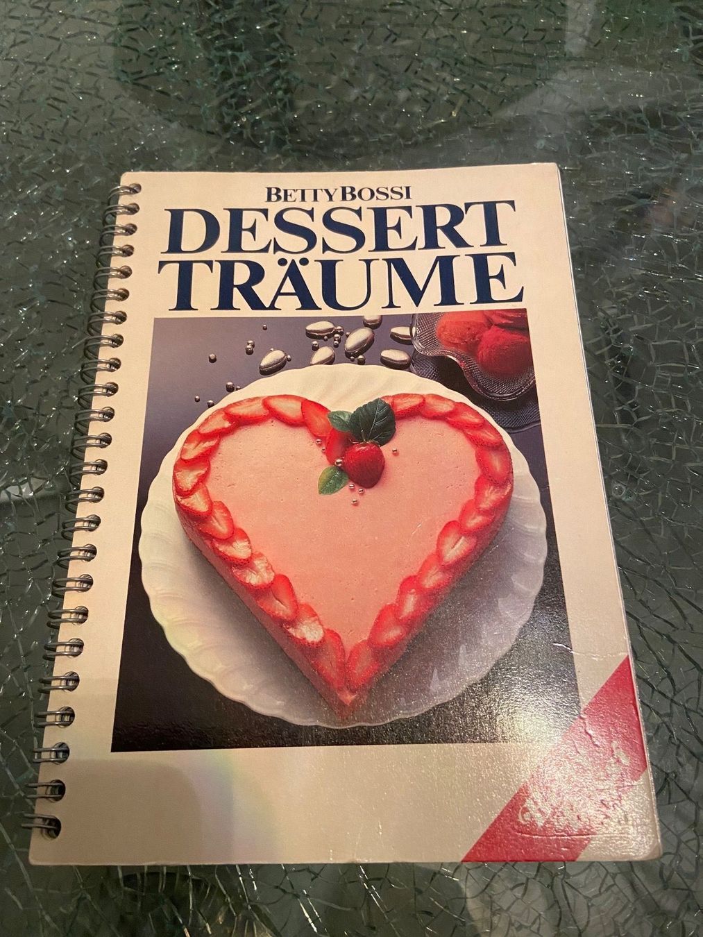 Bücher: Betty Bossi Dessert Träume – Gebraucht aus Oftringen von andrax
