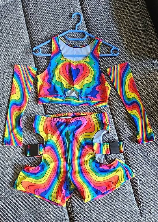 Puppen: Rainbow set - Pride outfit – Gebraucht aus Grono von kbr_z2h8 2