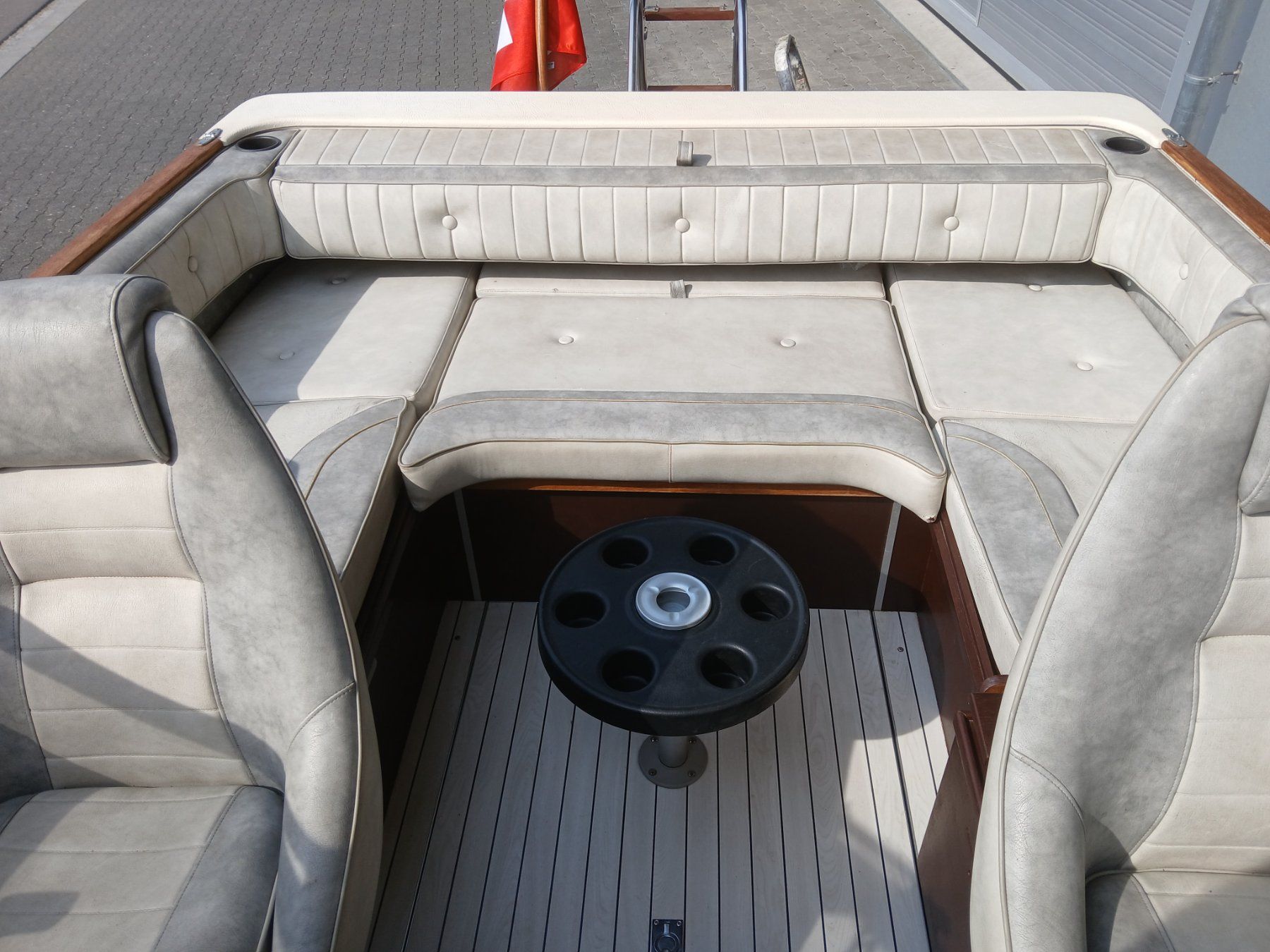 Draco Boote: Draco 2100 Executive – Gebraucht aus Holderbank AG von Realmccoy 4