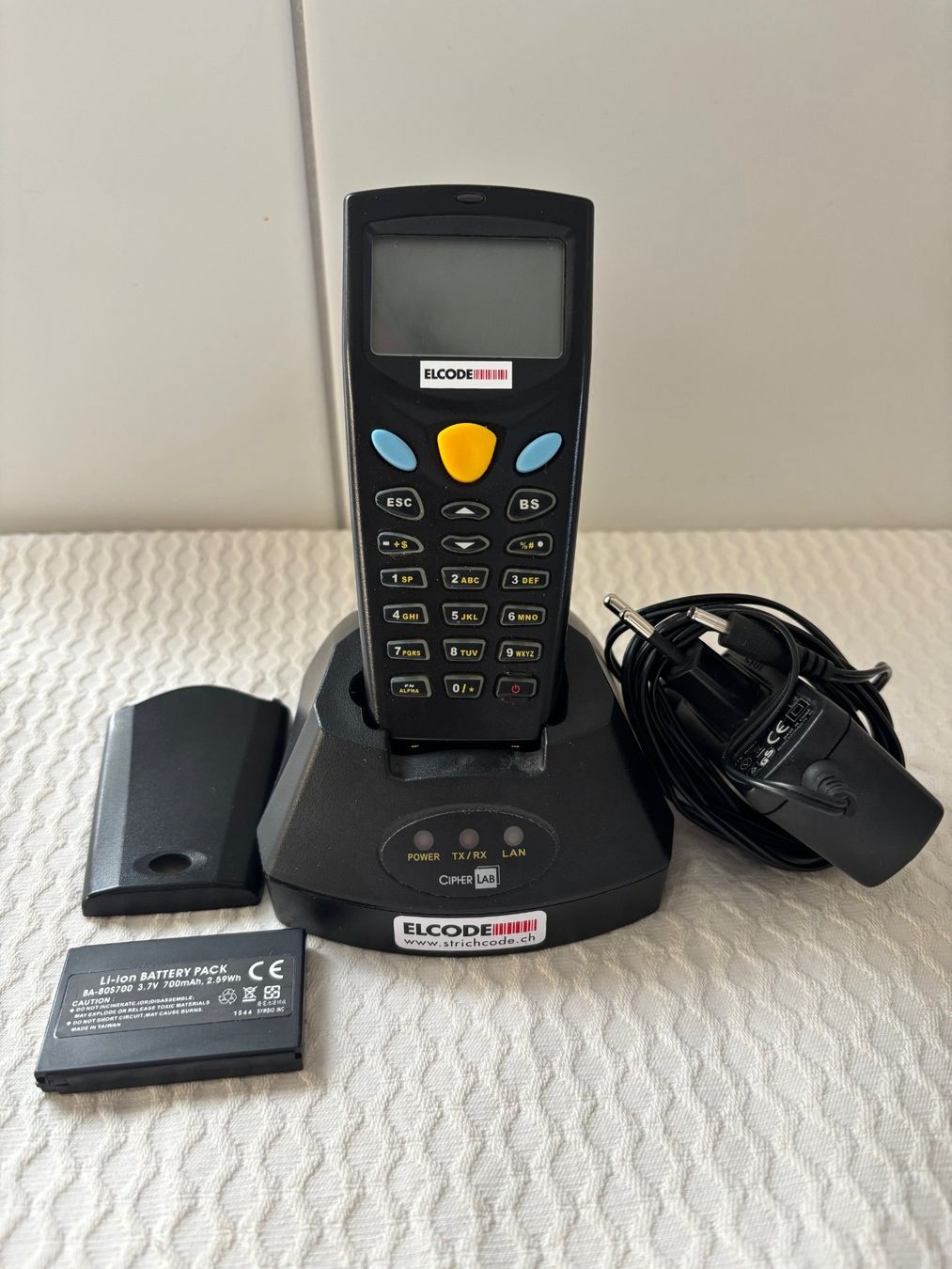 Scanner: Mobiler Barcodescanner Elcode 8001 Terminal - C – Usato da Einigen venduto da Medicom-Pharma