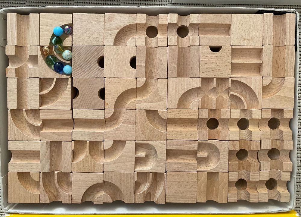 キュボロ 【cuboro basis 30ピース】知育玩具 cuboro〕キュボロ