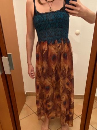 KLEID GR. 40 FRAU