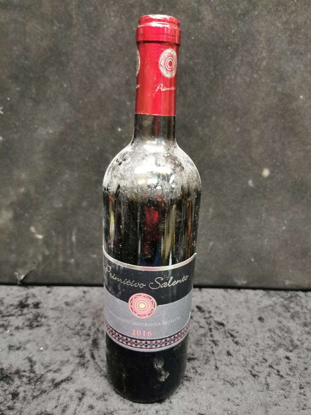 Vino: PRIMITOVO SALENTO 2016 – Nuovo (secondo la descrizione) da Genève venduto da Leboucheoreilles