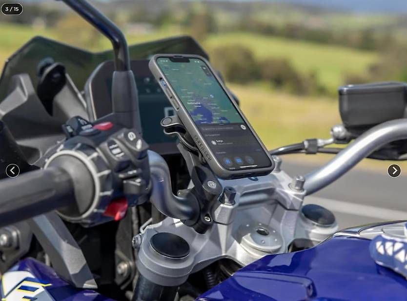 Support: Support pour guidon de moto Quad Lock  – D'occasion à Fribourg par Pmiranda
