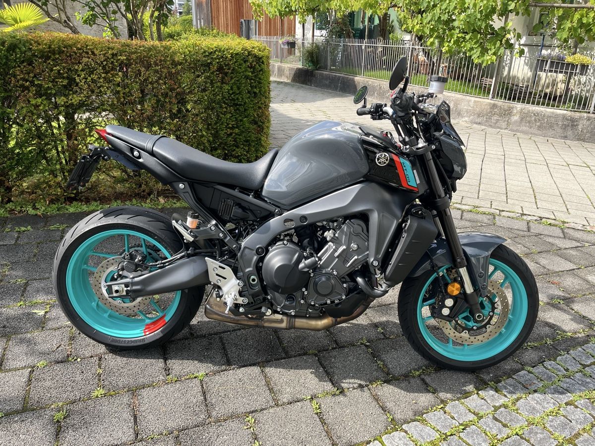 Strada: Yamaha MT09 2022 – Usato da Horgen venduto da P_R-R 8