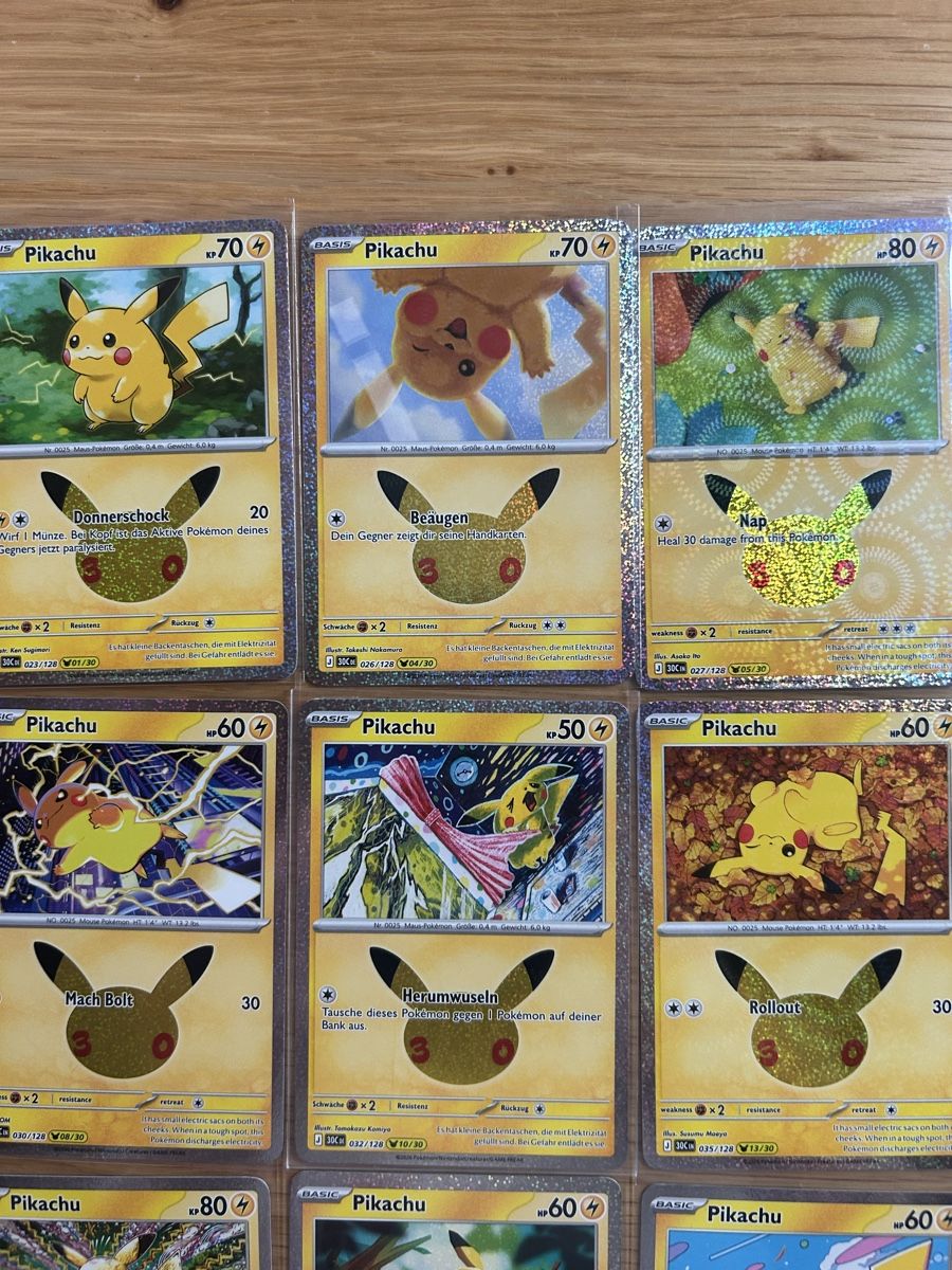 Pokémon Sammelbilder & Trading cards: 30th Celebration Pikachu‘s – Neu (gemäss Beschreibung) aus Biberist von urb_vcc9 1