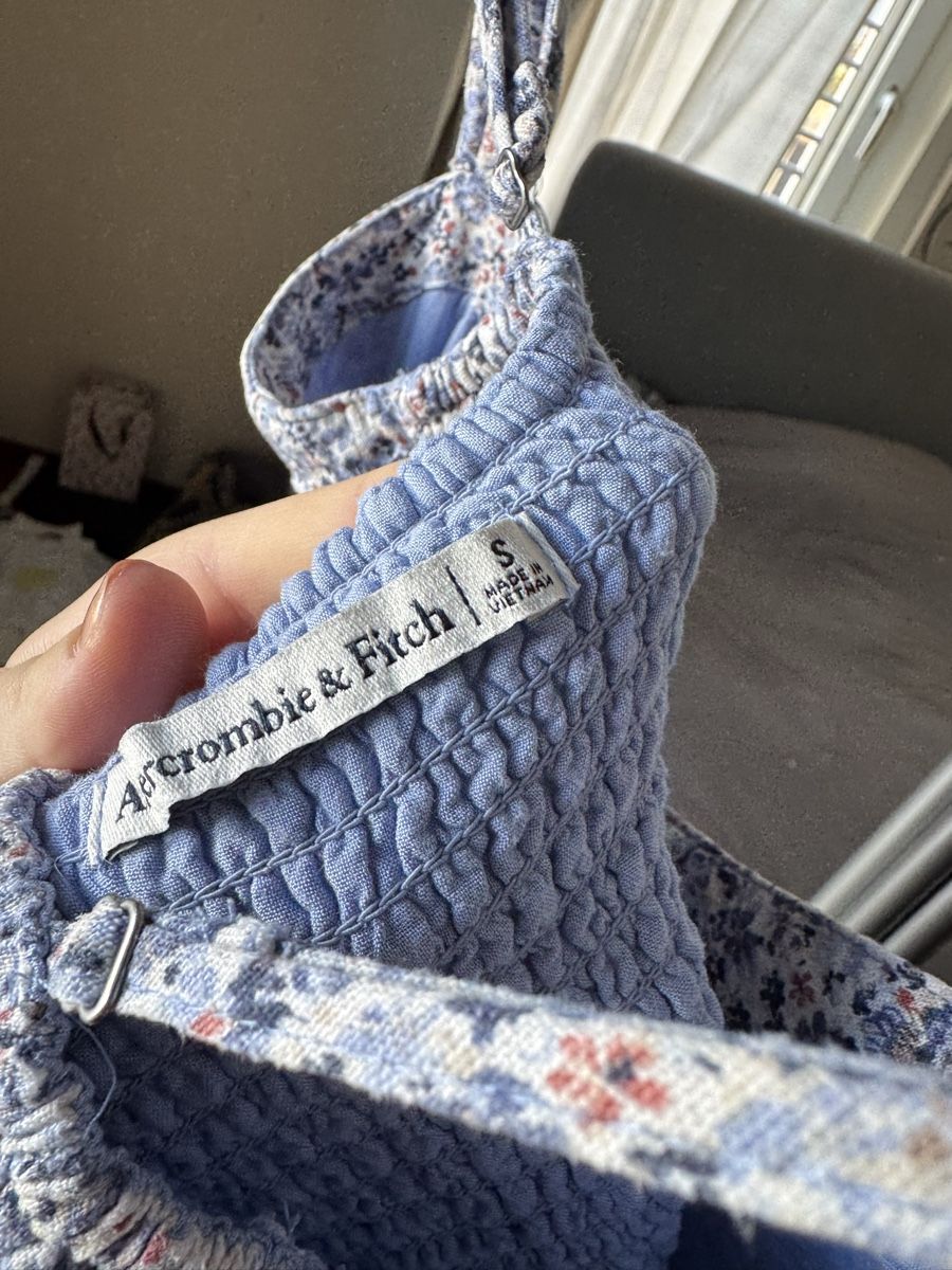 Abercrombie Tops: Abercrombie Button Down Corset Top Size S – Gebraucht aus Küsnacht ZH von pup_culture 2