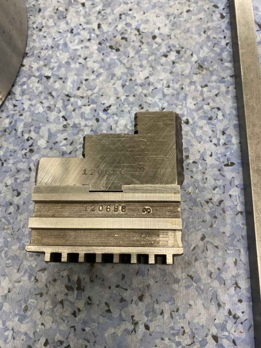 Altro per industria metallurgica: DREHFUTTER   Stahl, 270mm – Usato da Affoltern am Albis venduto da Sherif02 3