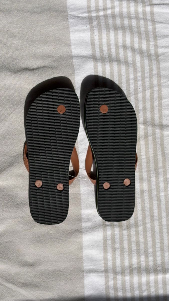 Havaianas Scarpe da uomo: FlipFlops - Havaianas Top Copacabana + Charm – Nuovo e nell'imballaggio originale da Arlesheim venduto da flc 3
