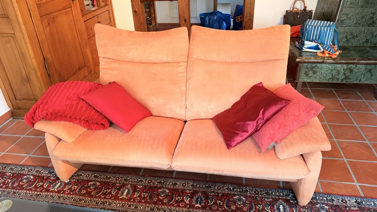 Divani: Zwei Sofas und ein Hocker - TOP ZUSTAND !!! – Usato da Oberengstringen venduto da yuzveki 2