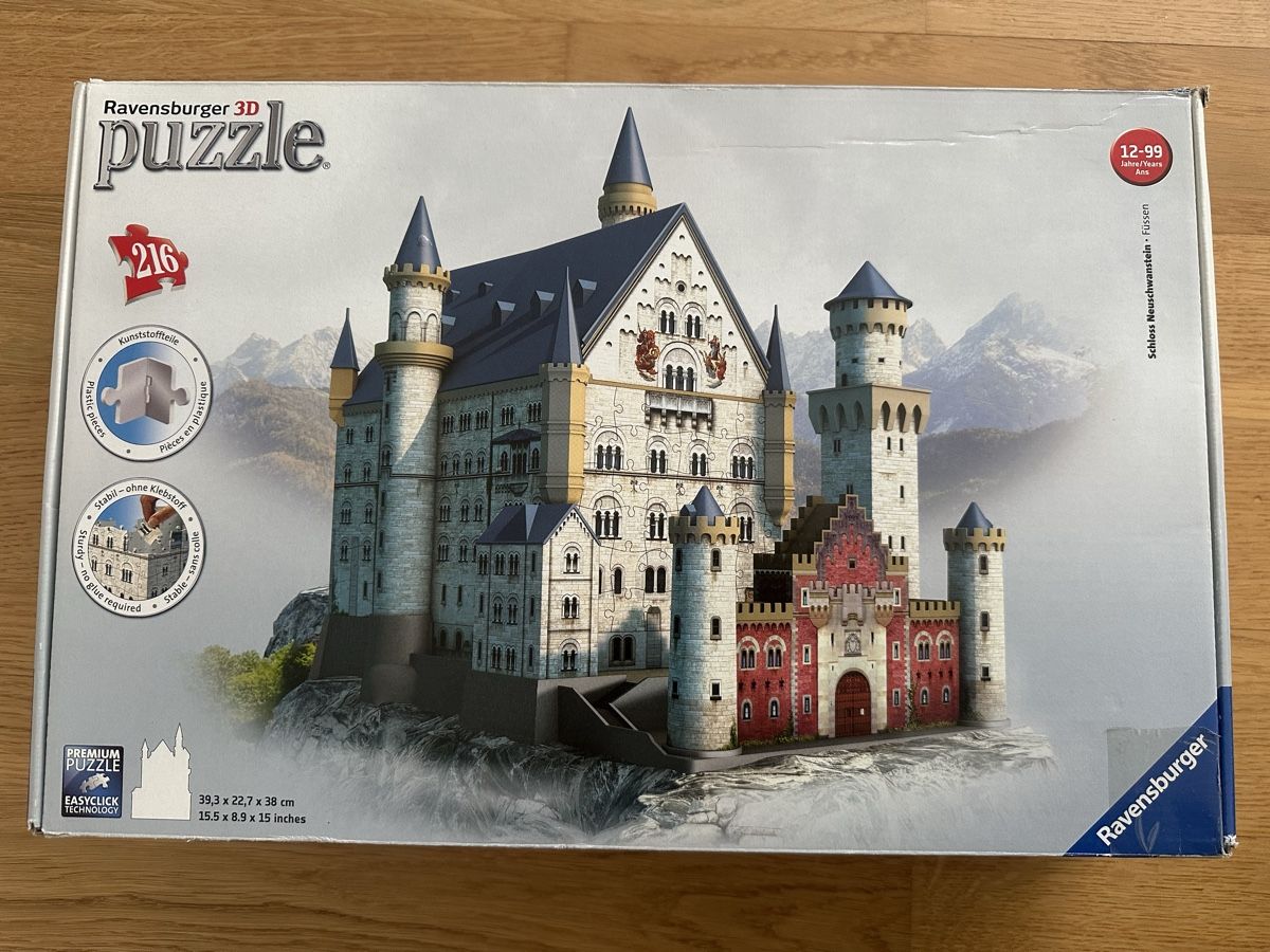 Ravensburger Puzzle: 3D Puzzle Schloss Neuschwanstein – Usato da Hochdorf venduto da lovetravel89