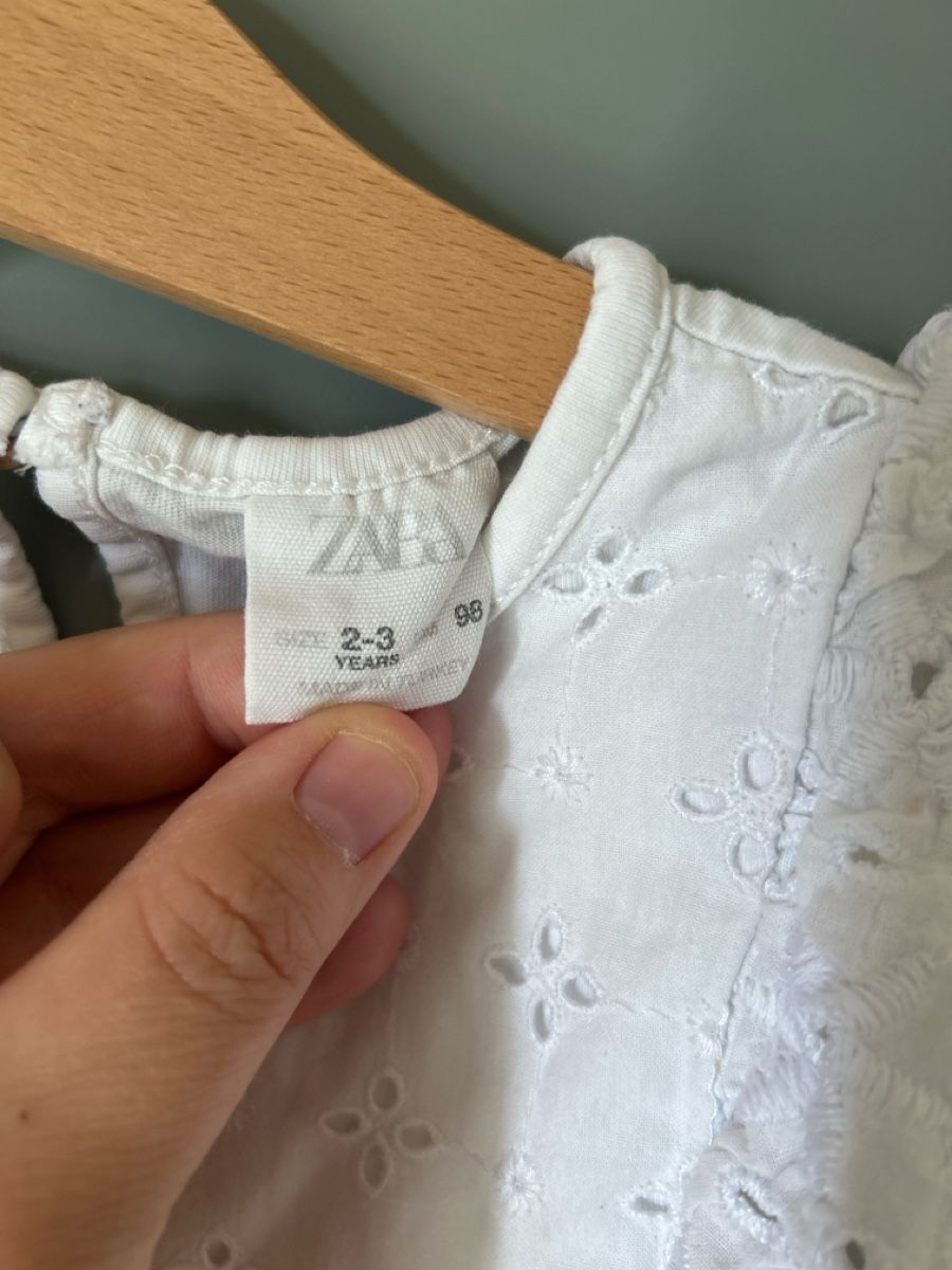 Zara Camicette, T-shirt & Top: Zara Kinder Top (98) – Usato da Basel venduto da enfantdor 1