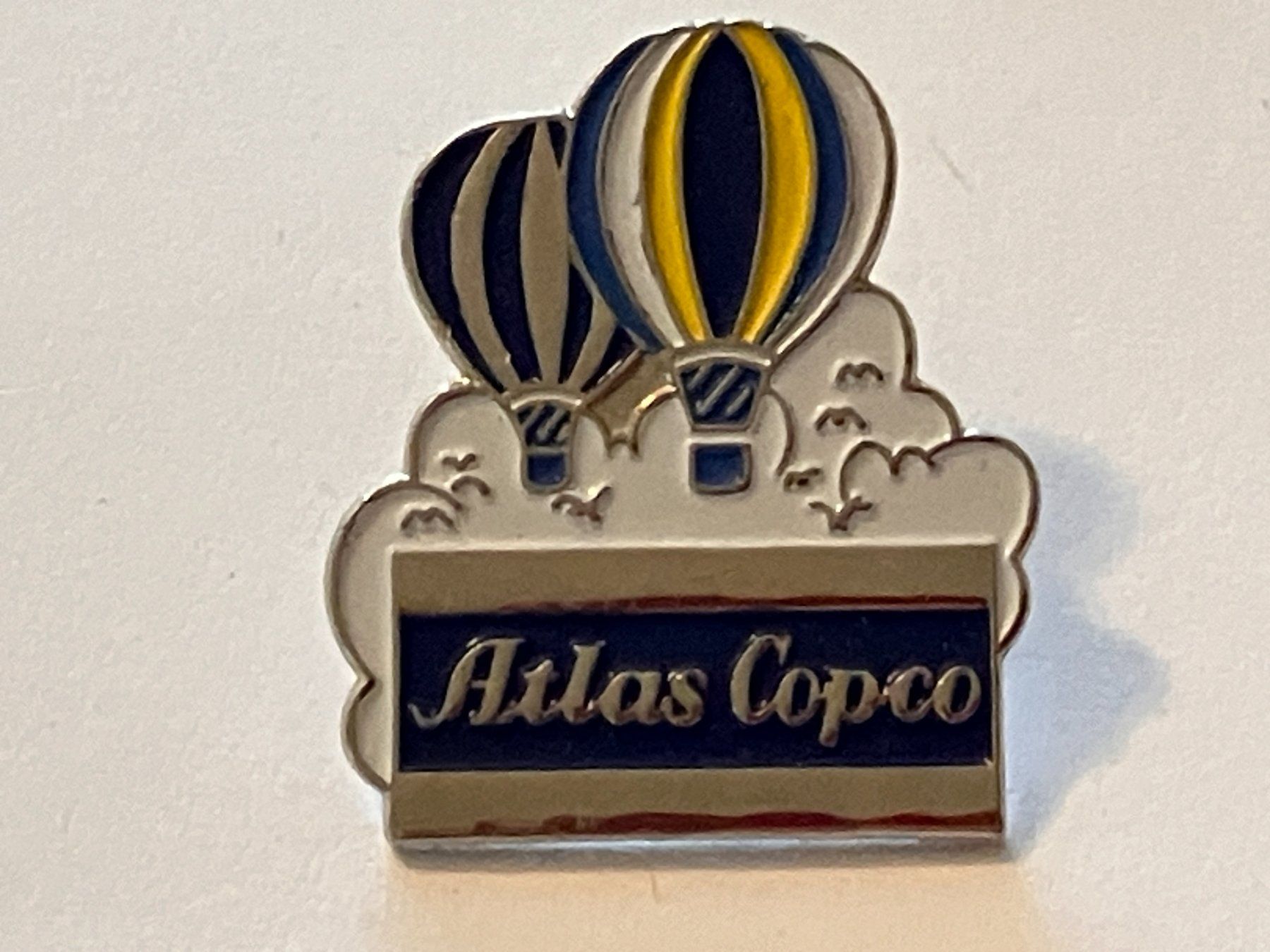Placchette & Badge: 1 Pin Atlas Copco Heissluftballon – Usato da Basel venduto da djwwpp