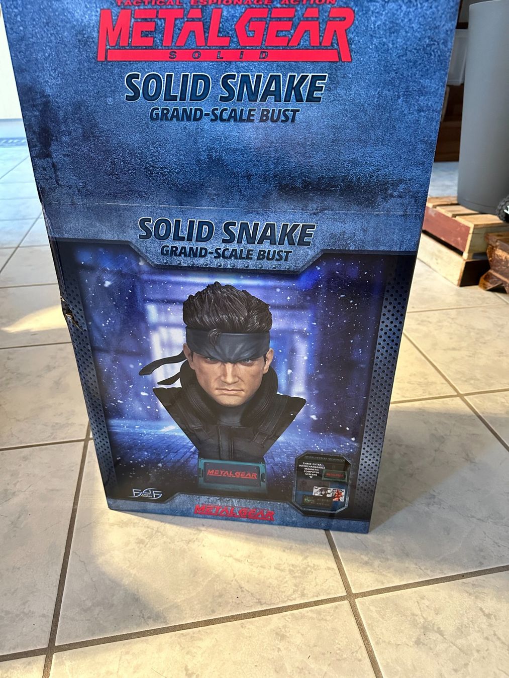 Statuette: Metal Gear Solid Solid Snake Grand-Scale Bust First 4 Figure – Nuovo (secondo la descrizione) da Bassecourt venduto da Matthieum