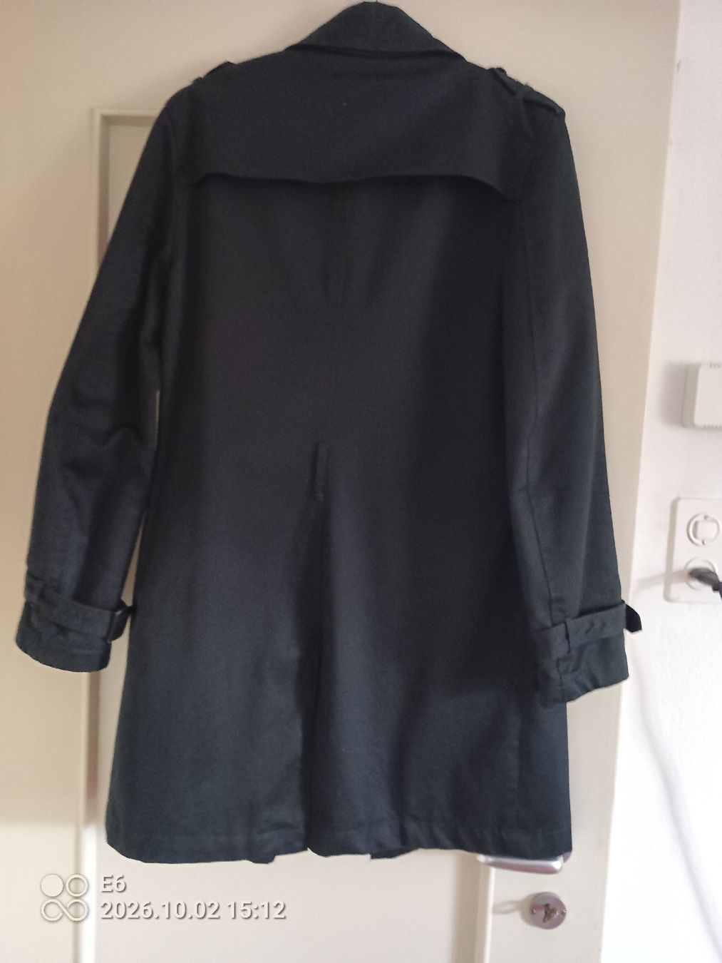 Cappotti: Eleganter Trenchcoat – Usato da Zürich venduto da Mitzi6 1