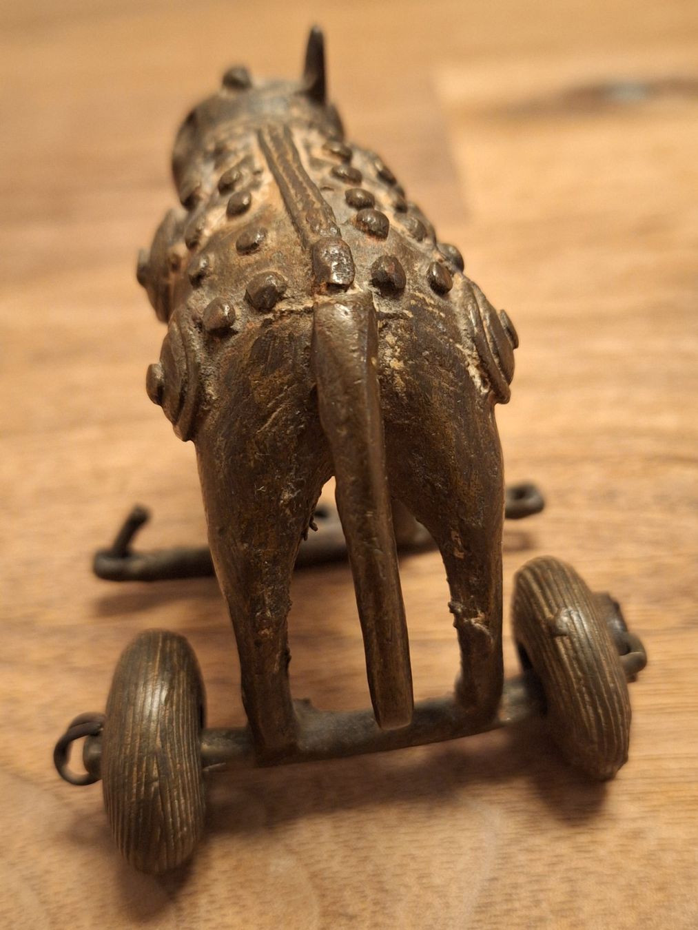 Statuette: Antike Figur Nashorn – Usato da Dornach venduto da bals28 5