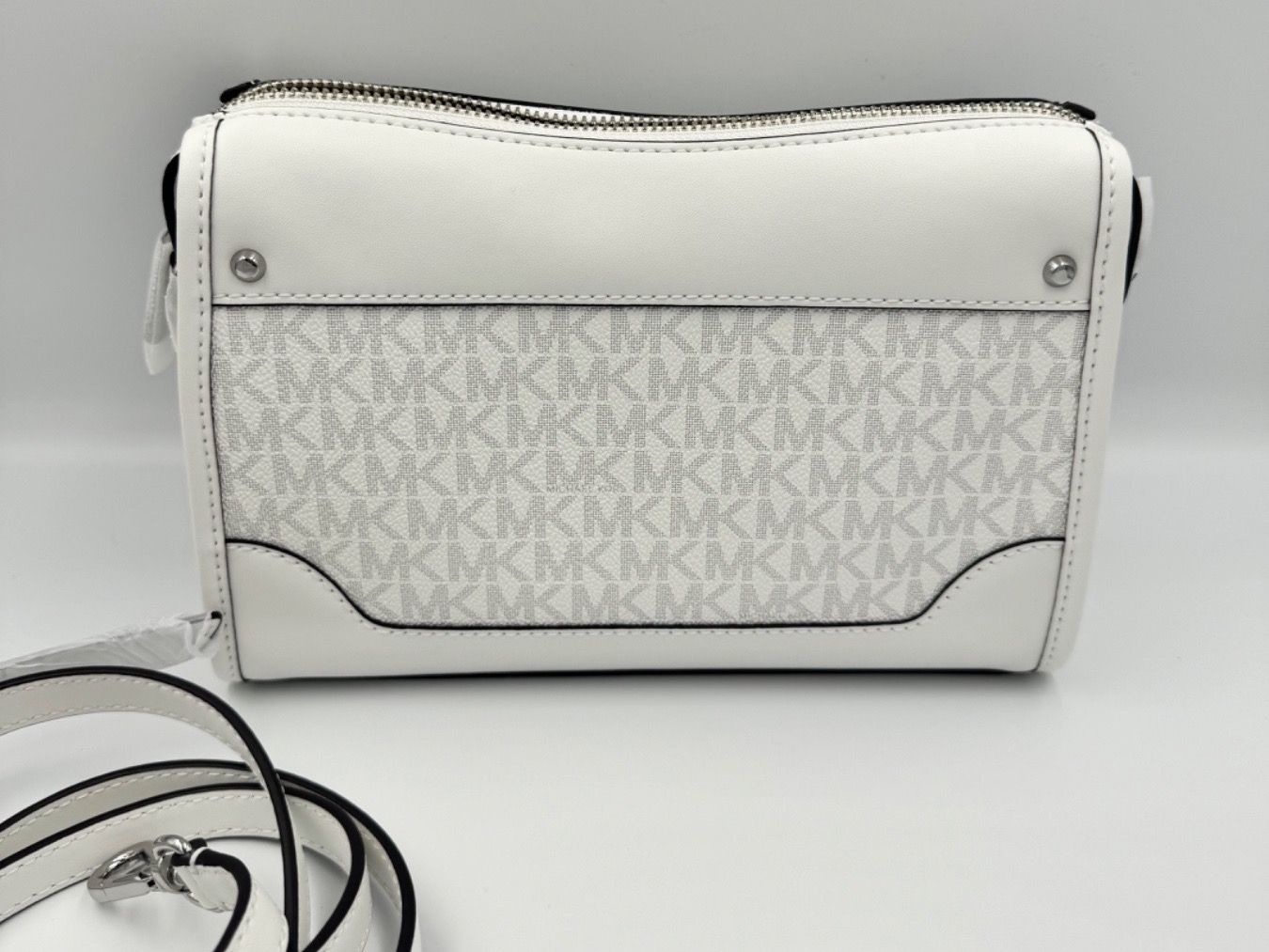 Michael Kors Borse da donna: Michael Kors Umhängetasche optic allum – Nuovo e nell'imballaggio originale da Wiedlisbach venduto da Sistershop 1
