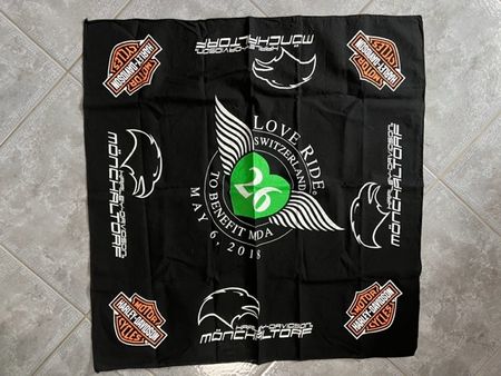 Harley-Davidson Viereck-Tuch Love Ride 26 ***