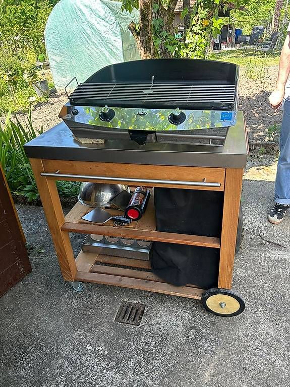 Griglie: Plancha à gaz yc meuble et accessoires – Usato da Châtelaine venduto da fre_w976