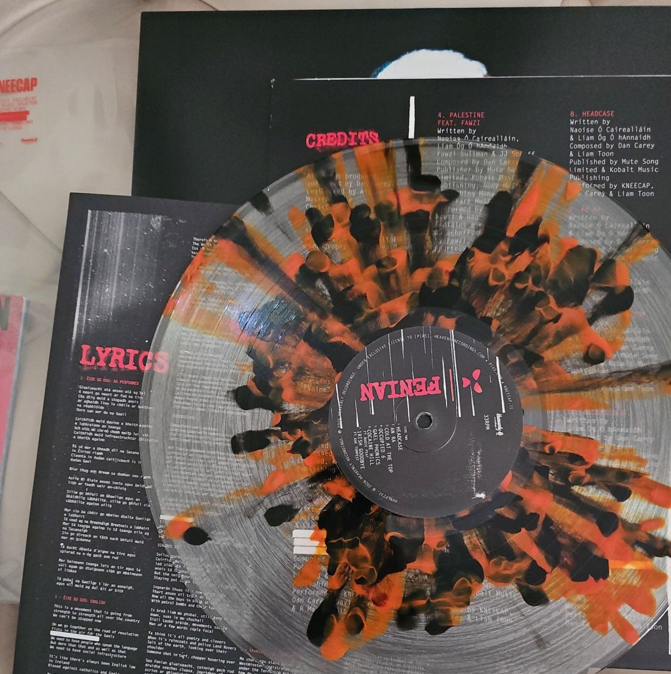 Dischi in vinile: KNEECAP Fenian Vinyl Splatter Clear – Nuovo (secondo la descrizione) da Lausanne venduto da davzic 1