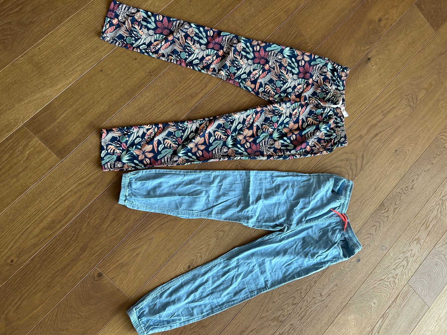 Lotti & Set di vestiti: Sommerhosen – Usato da Hildisrieden venduto da mesa3